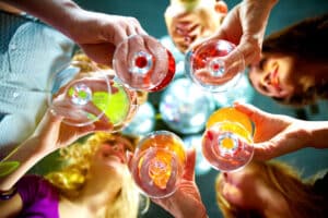 Alkohol mit wenig Kalorien: Genuss ohne Reue