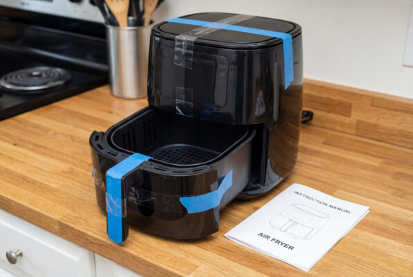 Neue Heißluftfritteuse in Betrieb nehmen: So klappt der Start